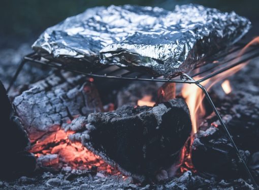 Encuentra yacimiento de rocas  secas calientes, alternativa como energía limpia