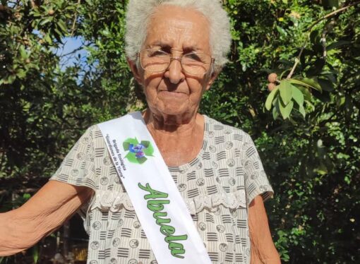 Especial reconocimiento a la Maestra Gloria Zamora de Arismendi